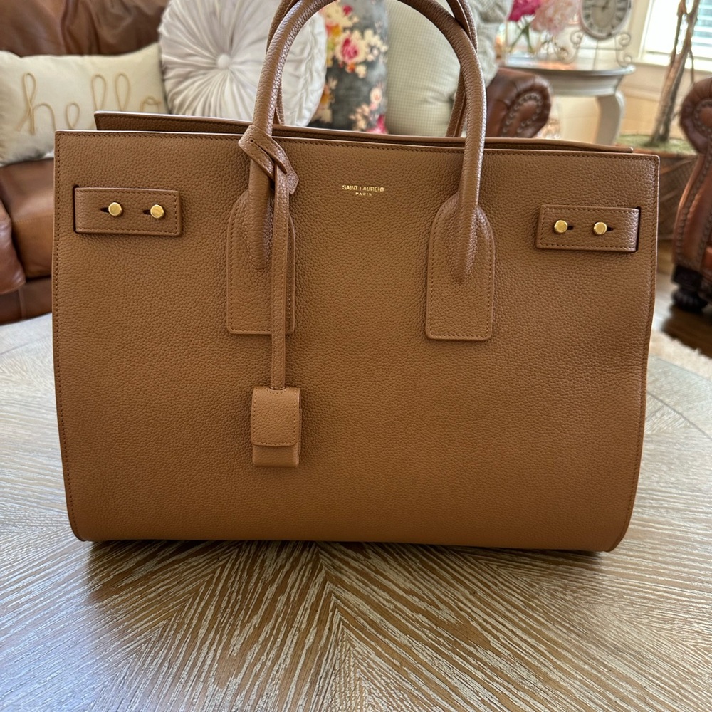 Saint Laurent Sac De Jour Cinnamon